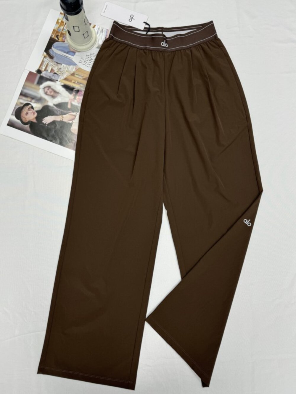 Regular🔹 ALO Yoga  Women's Classic Espresso Straight Leg Suit Up Trousers (NWT) - Picture 2 of 8